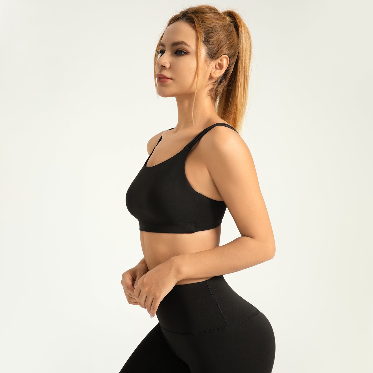 Double Shoulder Thin Strap Sports Underwear High Elastic U Type Shockproof Push-up Beauty Back One-Piece Sports Bra LJYMN071